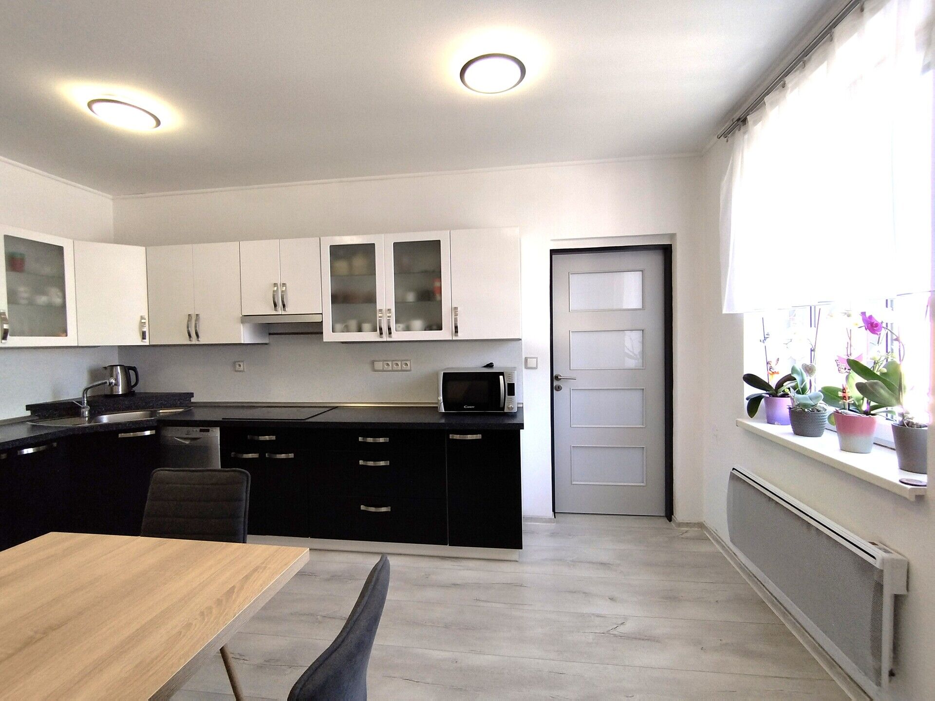 Pronájem zrekonstruovaného bytu 3+1, 97 m2, Rašínova ul., Soběslav