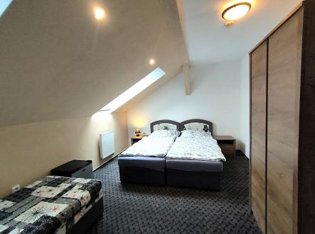 Pronájem bytu, 2+1, 48 m²