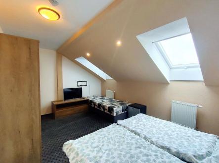 Pronájem bytu, 2+1, 48 m²