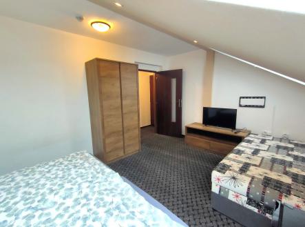 Pronájem bytu, 2+1, 48 m²