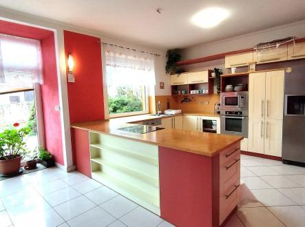 Pronájem bytu, 1+kk, 21 m² obrázek