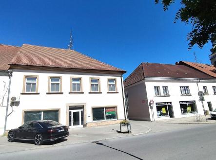 Pronájem - obchodní prostor obrázek