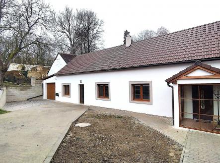 Pronájem - dům/vila, 150 m²