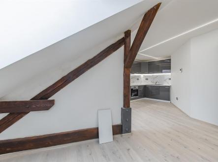 . | Pronájem bytu, 1+kk, 48 m²
