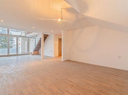 . | Prodej bytu, 4+kk, 183 m²
