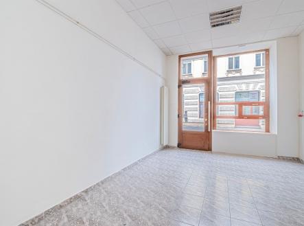 . | Pronájem - kanceláře, 19 m²