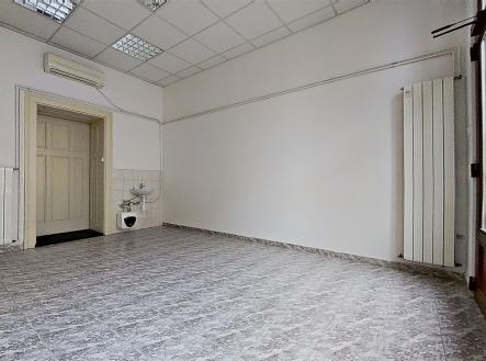 . | Pronájem - kanceláře, 19 m²