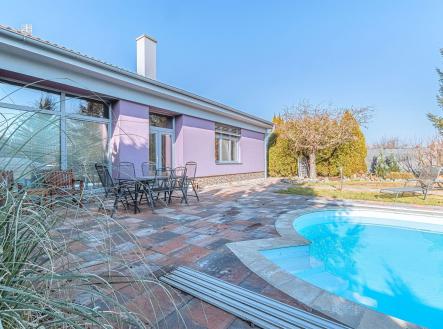 . | Prodej - dům/vila, 275 m²