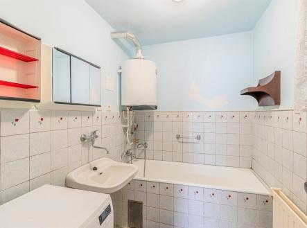 . | Prodej - dům/vila, 241 m²