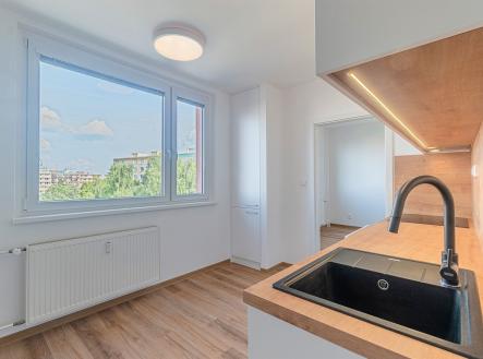 . | Pronájem bytu, 3+1, 63 m²