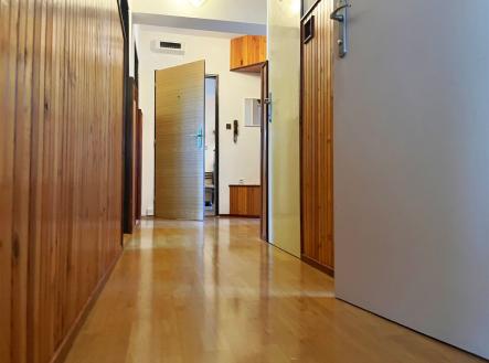 . | Pronájem bytu, 3+1, 80 m²