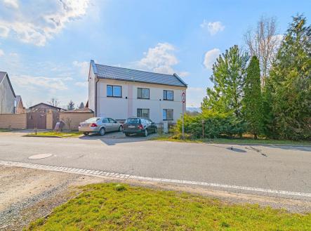 . | Prodej - dům/vila, 180 m²