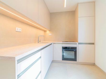 . | Pronájem bytu, 2+1, 52 m²