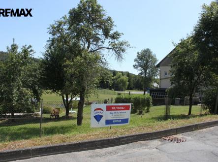 Prodej - pozemek pro bydlení, 490 m² obrázek