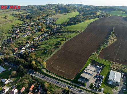 lip-12.jpg | Prodej - pozemek pro komerční výstavbu, 14 247 m²