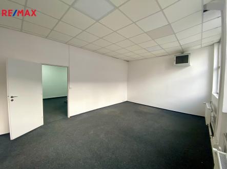 Místnost 2/3 | Pronájem - kanceláře, 79 m²