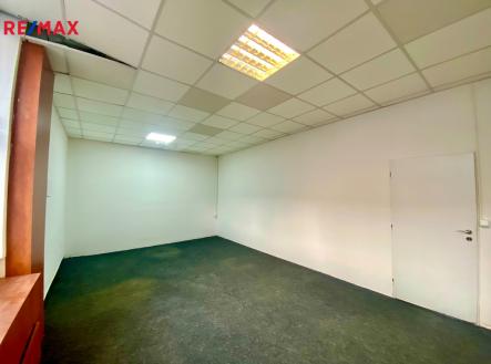 Místnost 1/3 | Pronájem - kanceláře, 79 m²