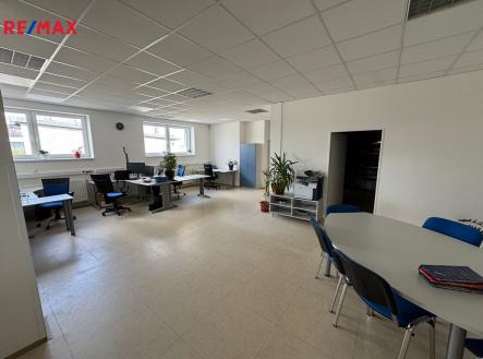 img-9323.jpg | Pronájem - kanceláře, 222 m²