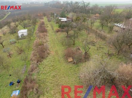 zelkov-foto-dron-9-1-2-2.jpg | Prodej - pozemek, zahrada, 989 m²