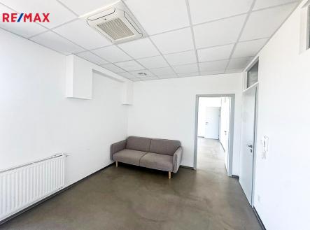 image8.jpeg | Pronájem - kanceláře, 21 m²