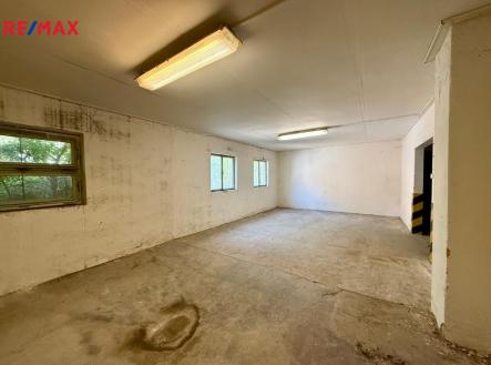 img-20250901-wa0005.jpg | Pronájem - skladovací prostor, 41 m²