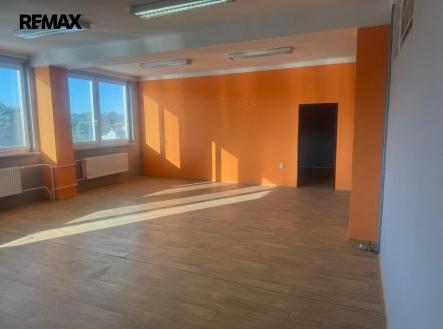 lipnik-2-foto.jpg | Pronájem - kanceláře, 20 m²