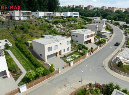 ovs-1.jpg | Prodej - dům/vila, 195 m²