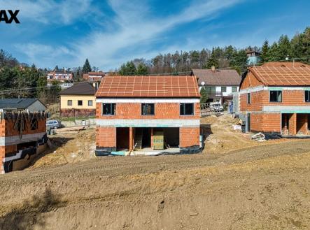 fecf200e-1592-48ea-83c9-9f48651250c3.jpg | Prodej - dům/vila, 207 m²