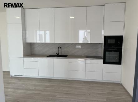 img-1743.jpeg | Prodej bytu, 2+kk, 105 m²