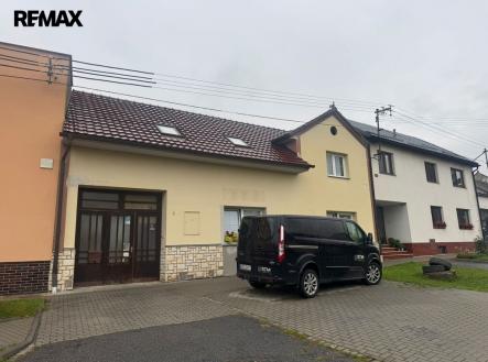 rosteni-pagacova-marcela-uvodni-foto-2.jpg | Prodej - dům/vila, 450 m²