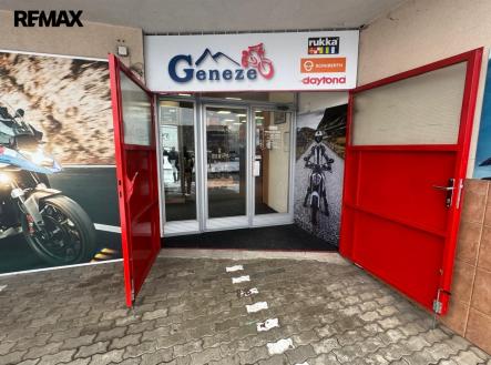 pancava-foto-13.jpeg | Pronájem - obchodní prostor, 226 m²