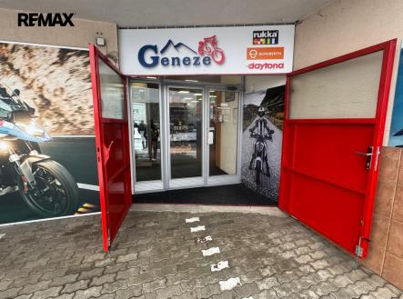 pancava-foto-13.jpeg | Pronájem - obchodní prostor, 226 m²