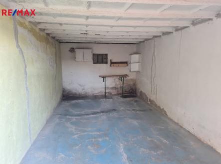 20240622-184303.jpg | Pronájem - malý objekt/garáž