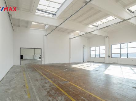 d1008089-edit.jpg | Pronájem - výrobní prostor, 1 273 m²