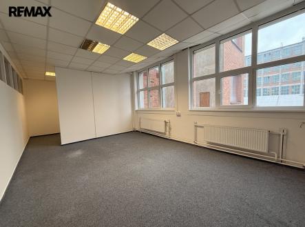 img-3856.jpeg | Pronájem - kanceláře, 146 m²