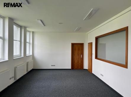 miklik-kancelar-2.jpeg | Pronájem - obchodní prostor, 34 m²