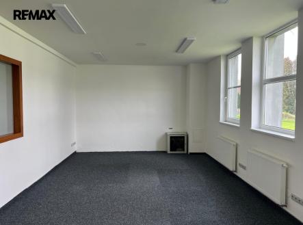 miklik-kancelar-1.jpeg | Pronájem - obchodní prostor, 34 m²