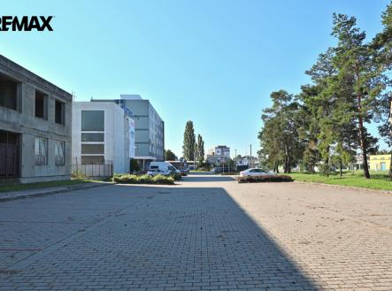 Parkoviště | Prodej - kanceláře, 560 m²