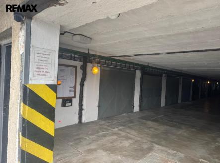 malenovice-garaz-1.jpeg | Prodej - malý objekt/garáž