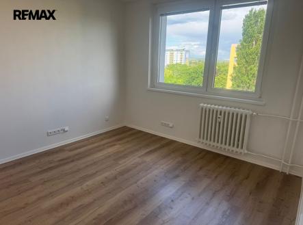 otrokovice-byt-3-ok.jpeg | Pronájem bytu, 2+kk, 44 m²