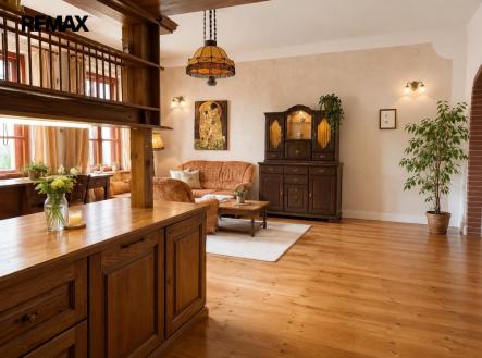 lipnik-foto-2-vetsi-byt.jpeg | Pronájem bytu, 2+1, 105 m²