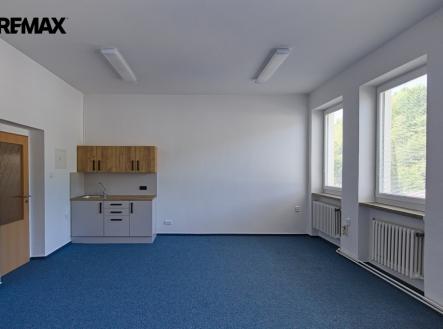 img-2949.jpg | Pronájem - kanceláře, 32 m²