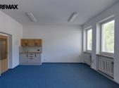 Pronájem - kanceláře, 32 m²