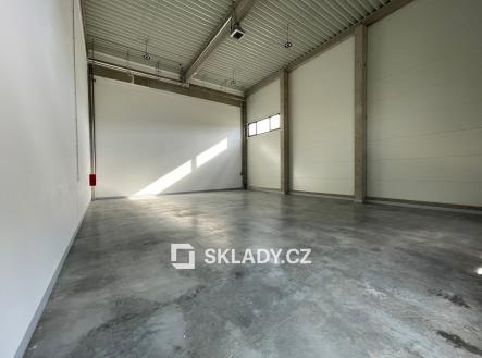 Pronájem - komerční objekt, sklad, 192 m²