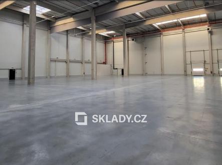 Pronájem - komerční objekt, sklad, 3 120 m²