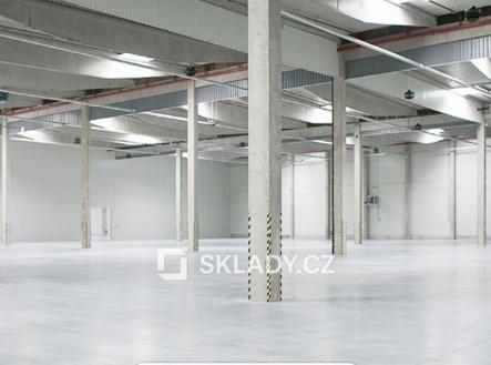 Pronájem - komerční objekt, sklad, 1 900 m²