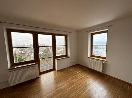 Pronájem bytu, 2+kk, 61 m²