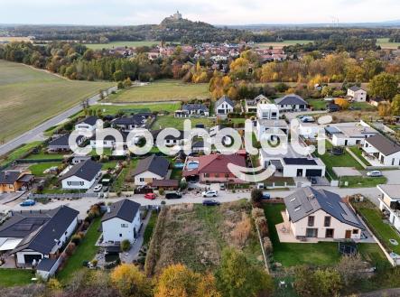 dji_fly_20251019_173202_0641_1760895210160_photo | Prodej - pozemek pro bydlení, 842 m²