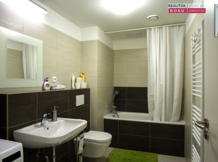 03 koupelna | Pronájem bytu, 1+kk, 36 m²