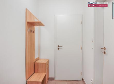 04-chodba | Pronájem bytu, 1+kk, 25 m²